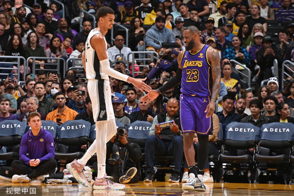 随着赛季的 随着赛季的